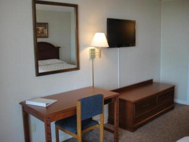 Room image 1